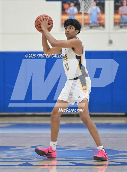 Thumbnail 1 in St. Mark's vs Greenhill (SPC Basketball 4A Semifinal) photogallery.