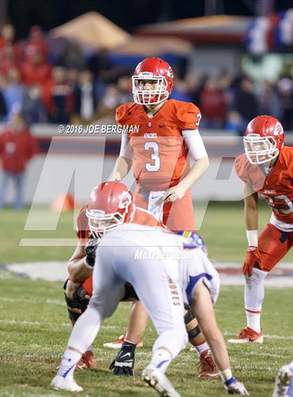 Thumbnail 2 in Serra @ Sanger (CIF NorCal Regional D2-A Final) photogallery.
