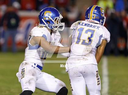 Thumbnail 2 in Serra @ Sanger (CIF NorCal Regional D2-A Final) photogallery.