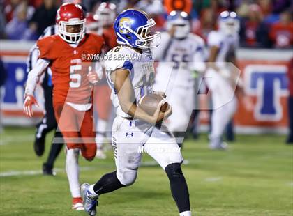 Thumbnail 2 in Serra @ Sanger (CIF NorCal Regional D2-A Final) photogallery.