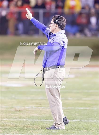 Thumbnail 2 in Serra @ Sanger (CIF NorCal Regional D2-A Final) photogallery.