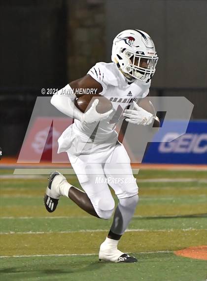 Thumbnail 2 in Highland @ Chaminade-Madonna (Geico Bowl) photogallery.