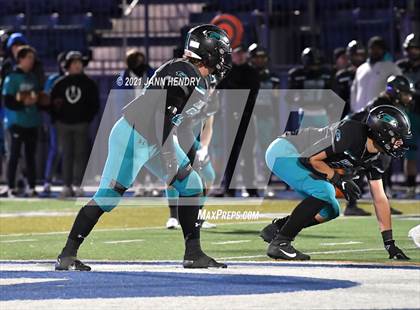 Thumbnail 1 in Highland @ Chaminade-Madonna (Geico Bowl) photogallery.