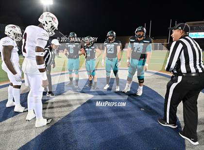 Thumbnail 1 in Highland @ Chaminade-Madonna (Geico Bowl) photogallery.