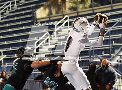 Thumbnail 1 in Highland @ Chaminade-Madonna (Geico Bowl) photogallery.