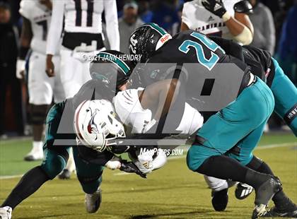 Thumbnail 3 in Highland @ Chaminade-Madonna (Geico Bowl) photogallery.