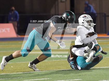 Thumbnail 1 in Highland @ Chaminade-Madonna (Geico Bowl) photogallery.