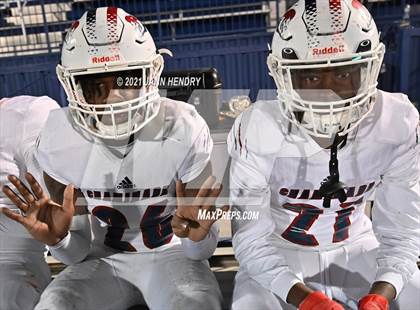 Thumbnail 2 in Highland @ Chaminade-Madonna (Geico Bowl) photogallery.