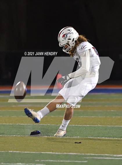 Thumbnail 1 in Highland @ Chaminade-Madonna (Geico Bowl) photogallery.