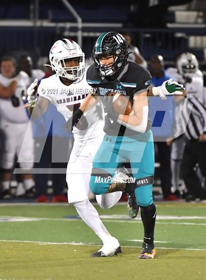 Thumbnail 2 in Highland @ Chaminade-Madonna (Geico Bowl) photogallery.