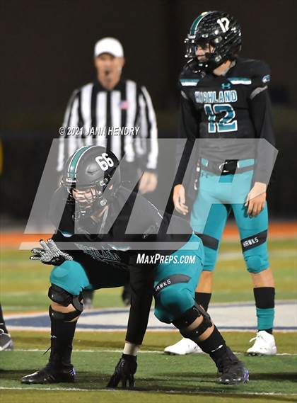 Thumbnail 1 in Highland @ Chaminade-Madonna (Geico Bowl) photogallery.