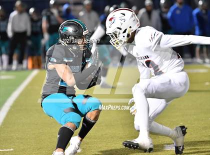 Thumbnail 3 in Highland @ Chaminade-Madonna (Geico Bowl) photogallery.