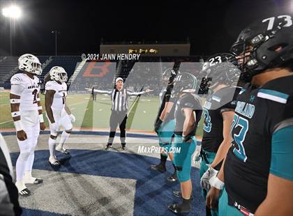 Thumbnail 2 in Highland @ Chaminade-Madonna (Geico Bowl) photogallery.