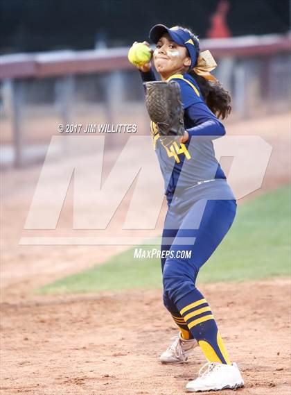 Thumbnail 3 in Benson vs. Bourgade Catholic (AIA 2A Final) photogallery.
