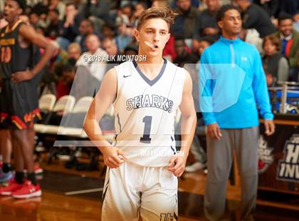 Thumbnail 2 in University vs. Wesleyan Christian Academy (John Wall Holiday Invitational) photogallery.