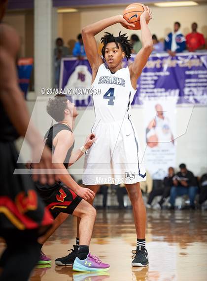 Thumbnail 2 in University vs. Wesleyan Christian Academy (John Wall Holiday Invitational) photogallery.