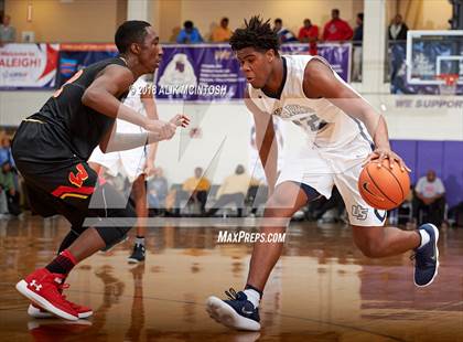 Thumbnail 2 in University vs. Wesleyan Christian Academy (John Wall Holiday Invitational) photogallery.