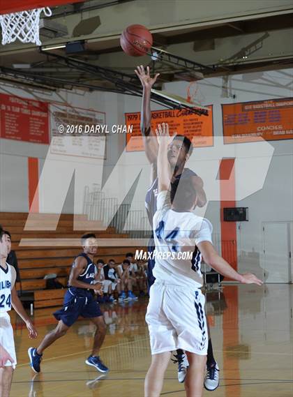 Thumbnail 2 in Marshall vs. Pilibos (Pasadena Poly Tournament) photogallery.