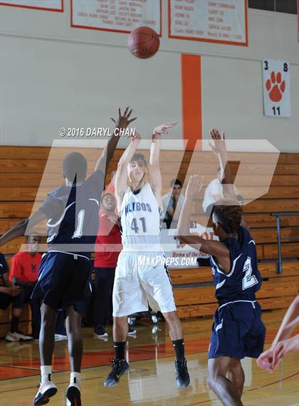 Thumbnail 2 in Marshall vs. Pilibos (Pasadena Poly Tournament) photogallery.