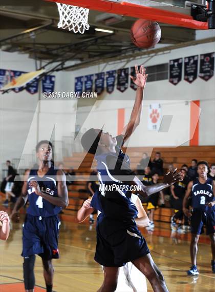Thumbnail 3 in Marshall vs. Pilibos (Pasadena Poly Tournament) photogallery.