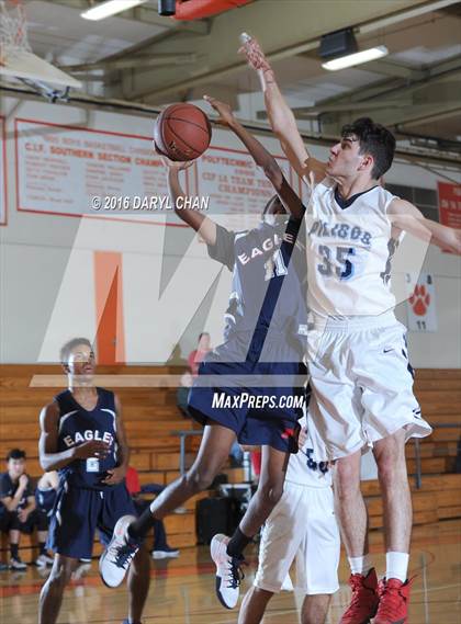 Thumbnail 3 in Marshall vs. Pilibos (Pasadena Poly Tournament) photogallery.