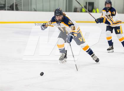 Thumbnail 1 in Clarence @ Victor photogallery.