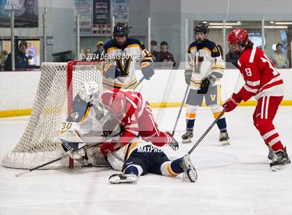 Thumbnail 2 in Clarence @ Victor photogallery.