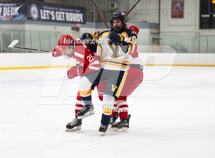 Thumbnail 2 in Clarence @ Victor photogallery.
