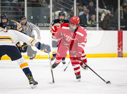 Thumbnail 3 in Clarence @ Victor photogallery.