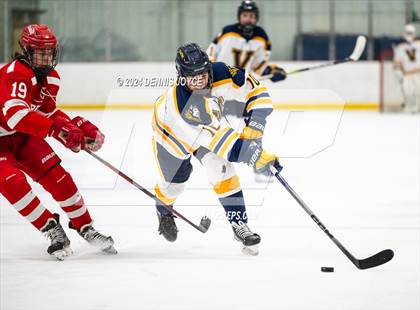 Thumbnail 2 in Clarence @ Victor photogallery.