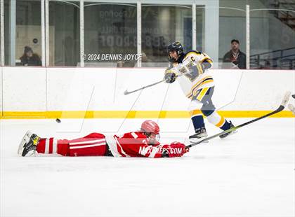 Thumbnail 2 in Clarence @ Victor photogallery.