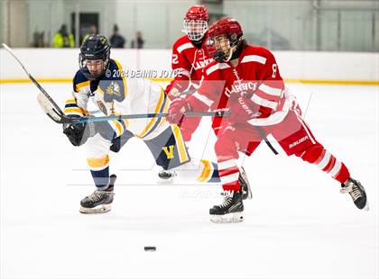 Thumbnail 1 in Clarence @ Victor photogallery.
