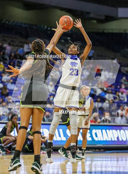 Thumbnail 1 in Cypress Creek vs. DeSoto (UIL 6A Final) photogallery.