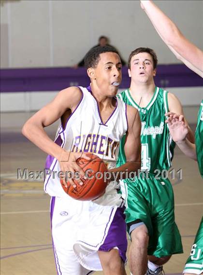 Thumbnail 3 in St. Joseph vs Righetti  photogallery.