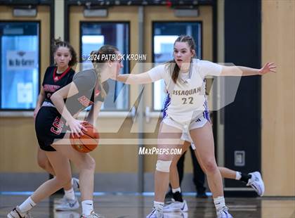 Thumbnail 2 in Issaquah vs. Mount Si photogallery.