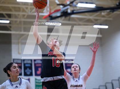 Thumbnail 1 in Issaquah vs. Mount Si photogallery.