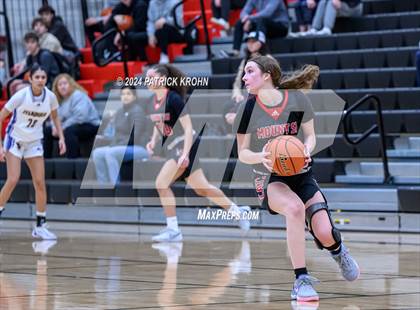 Thumbnail 1 in Issaquah vs. Mount Si photogallery.