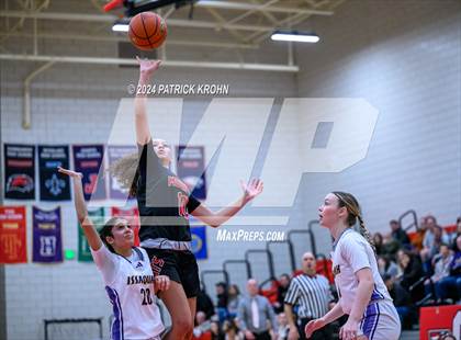 Thumbnail 3 in Issaquah vs. Mount Si photogallery.