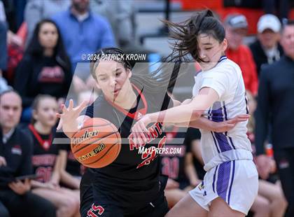 Thumbnail 3 in Issaquah vs. Mount Si photogallery.