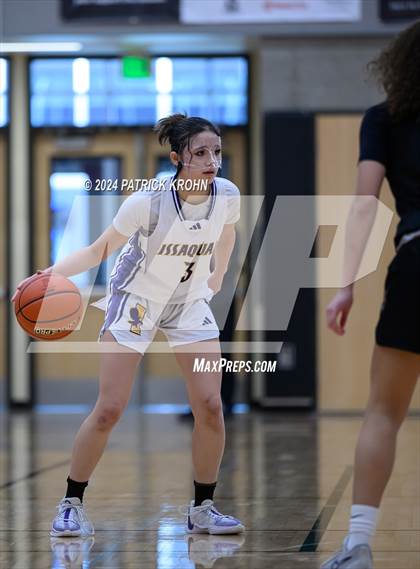 Thumbnail 3 in Issaquah vs. Mount Si photogallery.