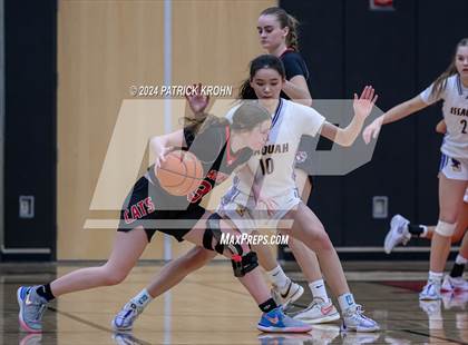 Thumbnail 3 in Issaquah vs. Mount Si photogallery.