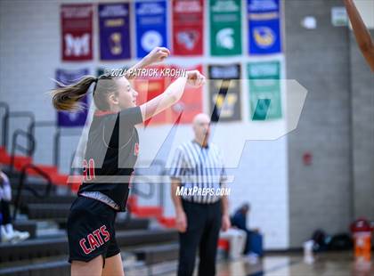 Thumbnail 3 in Issaquah vs. Mount Si photogallery.