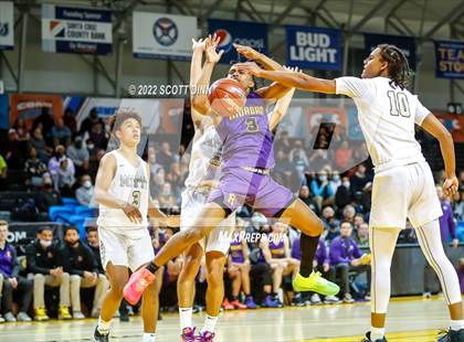 Thumbnail 2 in Archbishop Riordan v Archbishop Mitty (Open Division Finals) photogallery.