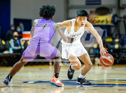 Thumbnail 2 in Archbishop Riordan v Archbishop Mitty (Open Division Finals) photogallery.