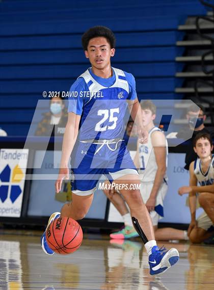 Thumbnail 2 in Valley vs. Davis (Les Curry Invitational) photogallery.