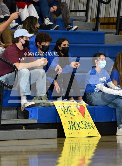 Thumbnail 2 in Valley vs. Davis (Les Curry Invitational) photogallery.
