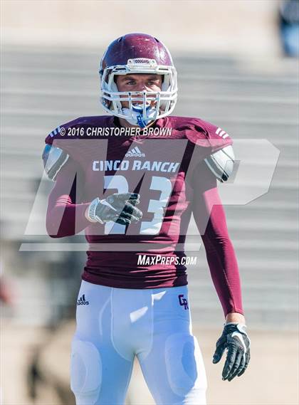 Thumbnail 3 in Langham Creek vs. Cinco Ranch (UIL 6A Bi-District Playoff) photogallery.