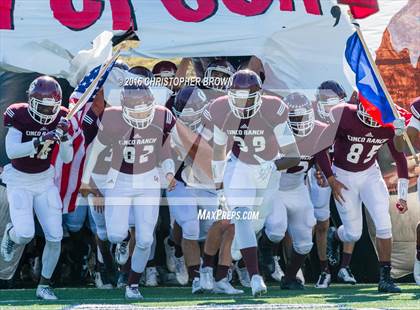 Thumbnail 3 in Langham Creek vs. Cinco Ranch (UIL 6A Bi-District Playoff) photogallery.