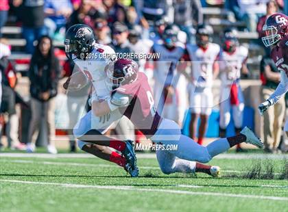 Thumbnail 3 in Langham Creek vs. Cinco Ranch (UIL 6A Bi-District Playoff) photogallery.