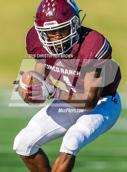 Thumbnail 1 in Langham Creek vs. Cinco Ranch (UIL 6A Bi-District Playoff) photogallery.